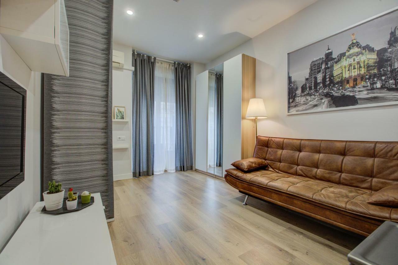 Apartamento Estudio Centro Madrid Appartamento Esterno foto